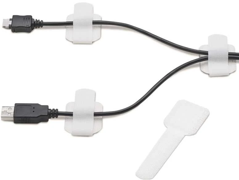 RAM LABEL THE CABLE PRO sieninis kabelių laikiklis su lipnia juosta, 50 dalių rinkinys – baltos spalvos