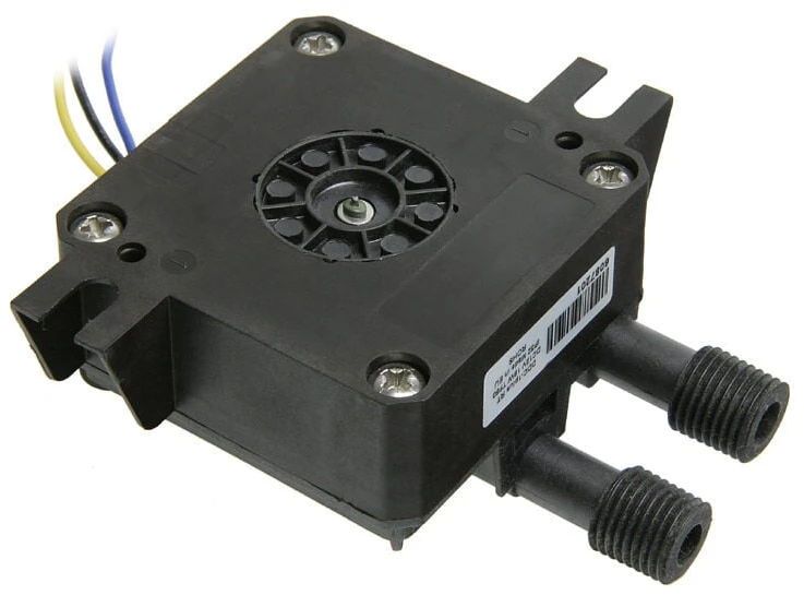 Originalus „Laing“ siurblys DDC-1RT/Plus ® 12 V su 2 G1/4 išoriniais sriegiais