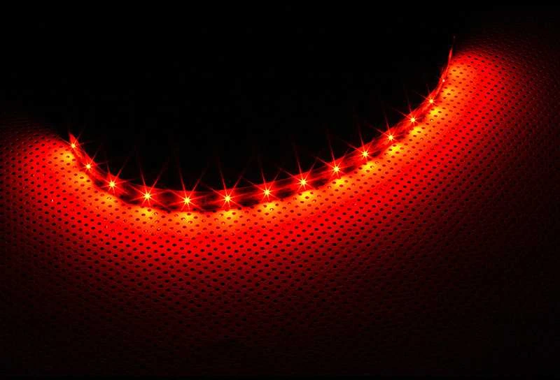 „Lamptron FlexLight Professional“ – 15 šviesos diodų – ugnies raudonumo