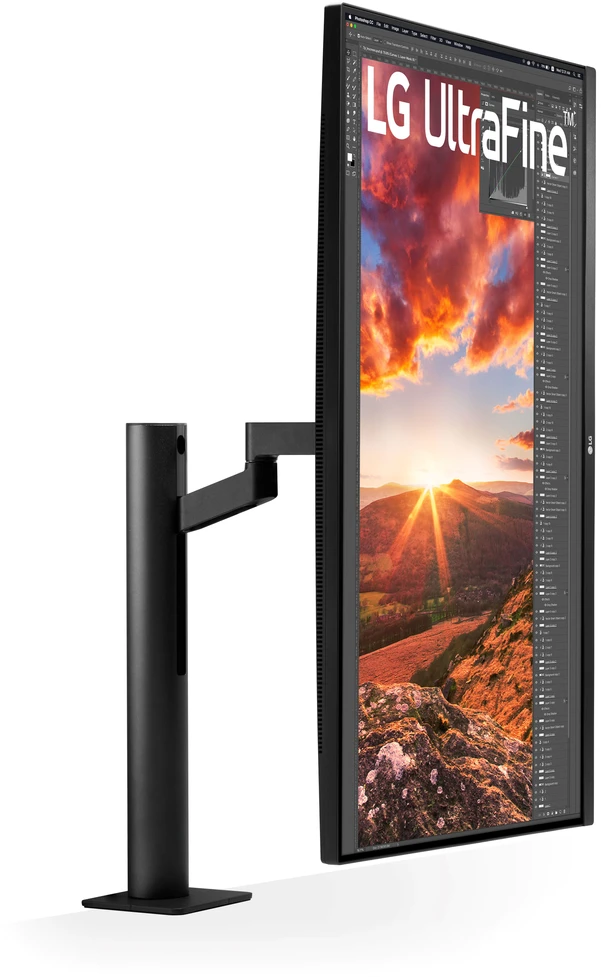 Monitorius LG | 32UN880K-B | 32 " | IPS | 16:9 | 60 Hz | 5 ms | 3840 x 2160 pikselių | 350 cd/m² | HDMI jungtys quantity 2