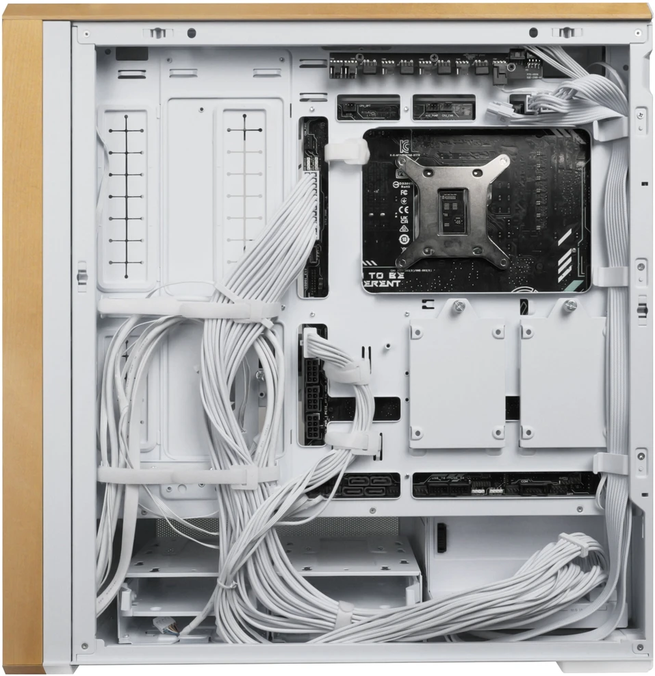 Lian Li LANCOOL 217 PC-kompiuterio korpusas, Midi-Tower, ATX, Tempered Glass – baltos spalvos