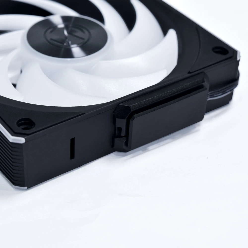Lian Li UNI FAN CL Wireless korpuso ventiliatorius – 120mm, juodos spalvos