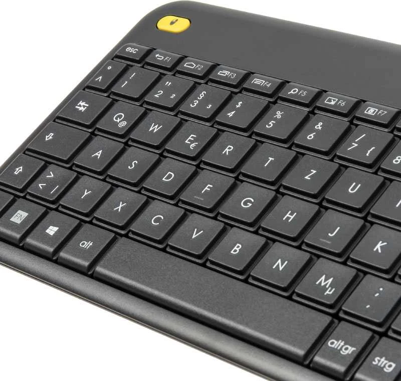 Belaidė klaviatūra Logitech K400 Plus su jutikliniu kilimėliu, DE išdėstymas, Juoda