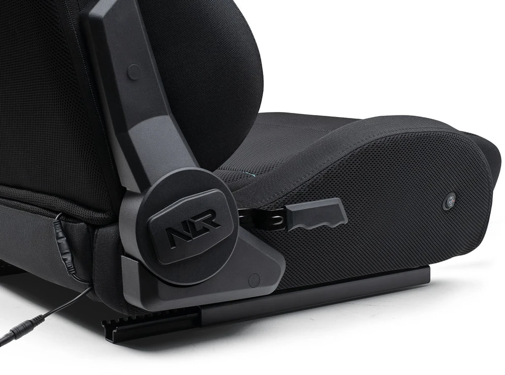 „Next Level Racing ERS3 HYPERCOOL“ simuliatorinė lenktynių sėdynė, ventiliuojama – juoda