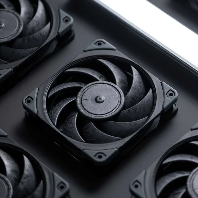 Noctua NF-A12X25 PWM chromax.juodos spalvos.swap korpuso ventiliatorius – 120mm