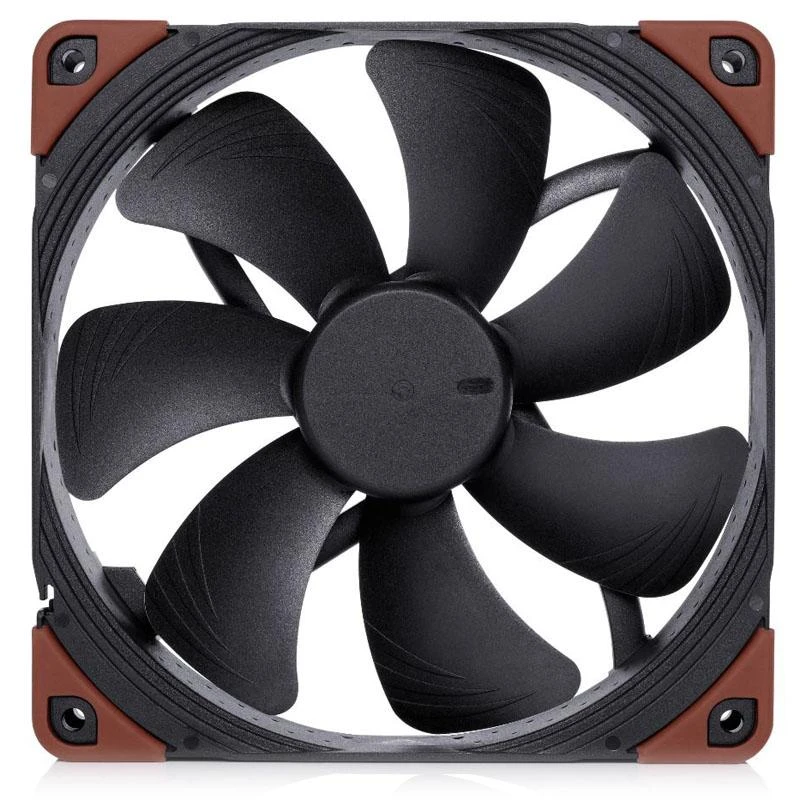 Noctua industrialPPC 140mm ventiliatorius priekiniu kampu