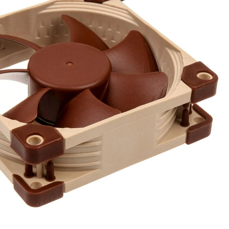 „Noctua NF-A8 5V PWM“ ventiliatorius, Ø 80 mm