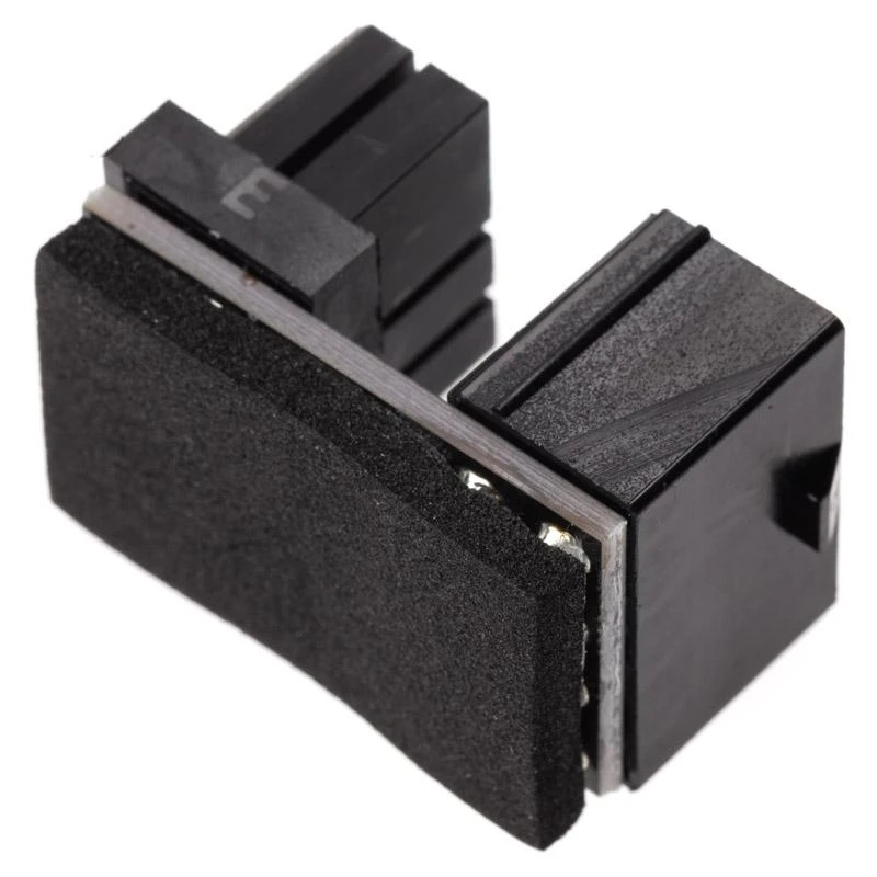 Kampinis 8-pin ATX maitinimo adapteris grafikos plokštei