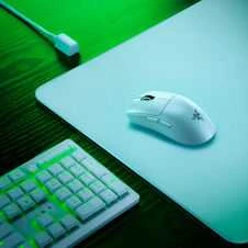 Razer Hero Bundle, Viper V3 Pro + Gigantus M Pelės kilimėlis – baltas