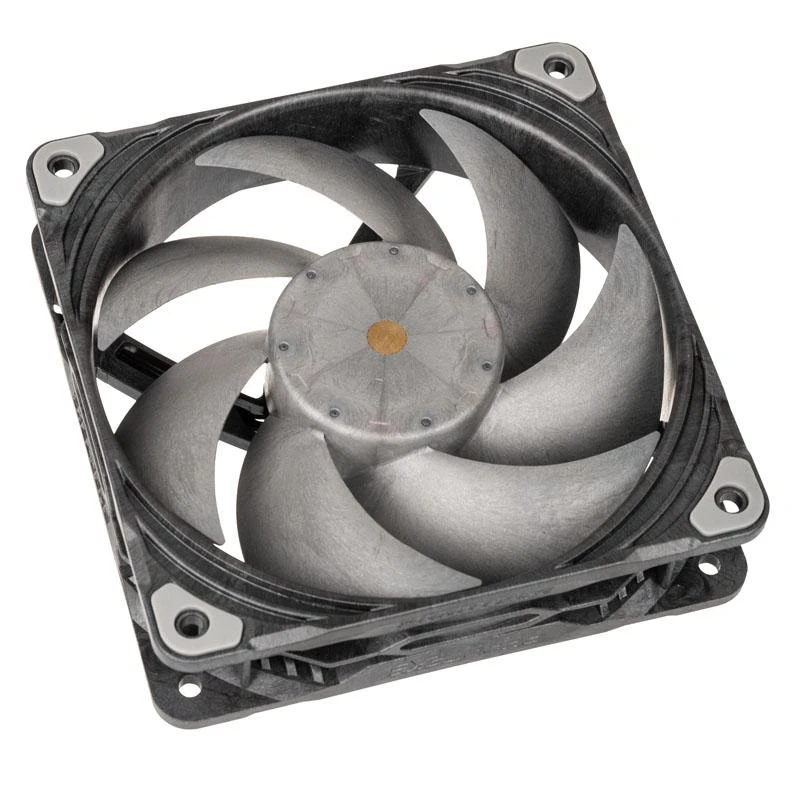 Phanteks T30 ventiliatorius - kampinis vaizdas