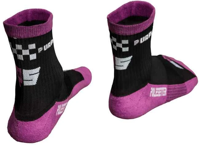 Polesetter Socken "Violetinė Time" mit Noppen