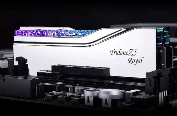 RAM G.Skill Trident Z5 Royal F5-6400J3239G32GX2-TR5S atminties modulis 64 GB 2 x 32 GB DDR5 6400 MHz
