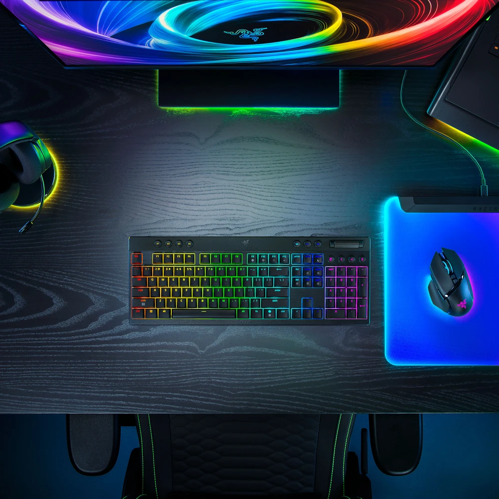 Oranžinis Razer BlackWidow V4 Low-Profile Hyperspeed, Gaming-klaviatūra - juodas, DE-išdėstymas, Razer Low-Profile oranžinis