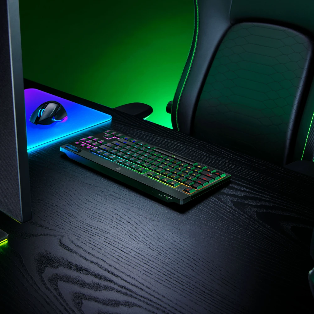 Oranžinis Razer BlackWidow V4 Low-Profile TKL HyperSpeed, Gaming-klaviatūra - juodas, DE-išdėstymas, Razer Low-Profile oranžinis