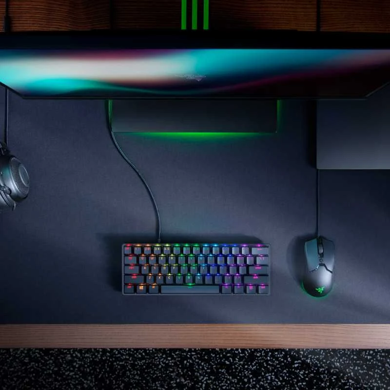Razer Huntsman Mini Laidinė žaidimų klaviatūra RGB LED, USB, DE, Clicky Optical Violetinė Switch, Juoda