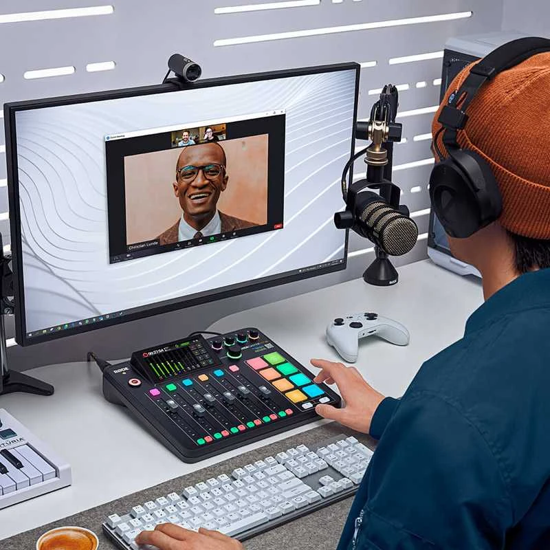 Rode Podkastų Studija - Røde Rødecaster Pro II Juodas