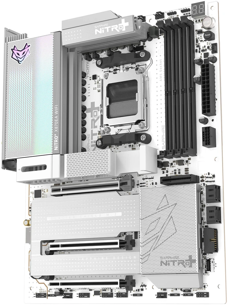 „Sapphire Nitro+ X870EA PhantomLink Polar Edition“ pagrindinė plokštė, AMD X870E, AM5 lizdas, DDR5
