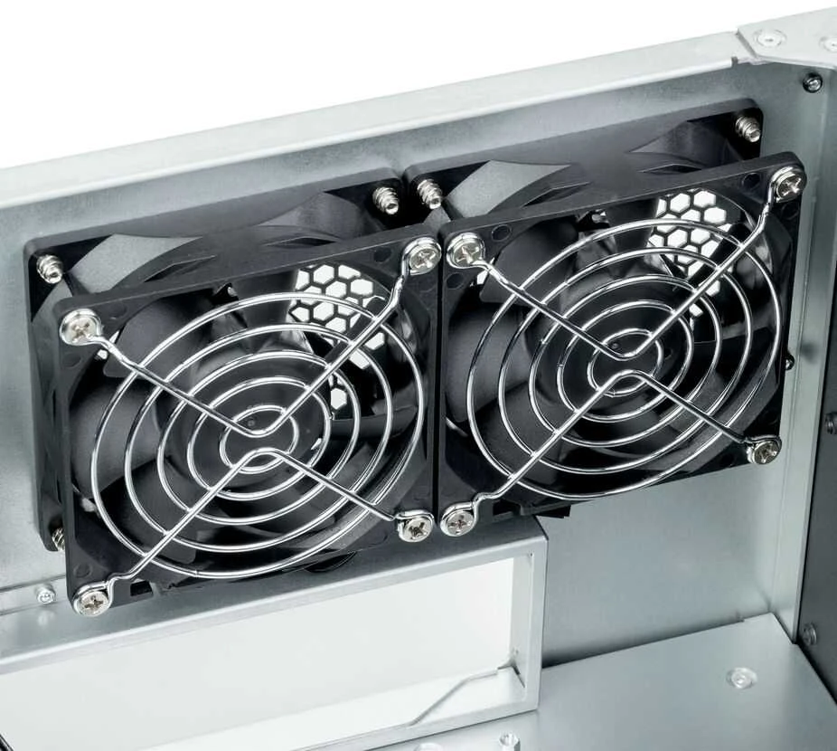 SilverStone SST-RM600, Rack-case - juodas, 6 Hheneinheiten