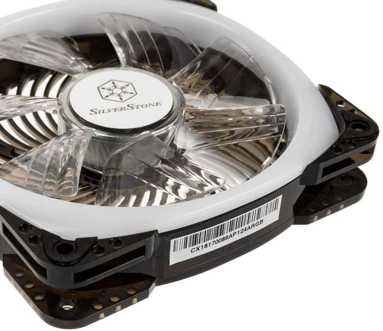 Silverstone Air Penetrator kompiuterio korpuso aušinimas