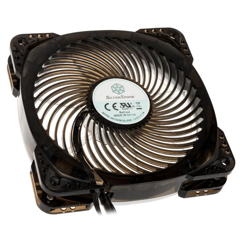 Silverstone Air Penetrator kompiuterio korpuso aušinimas