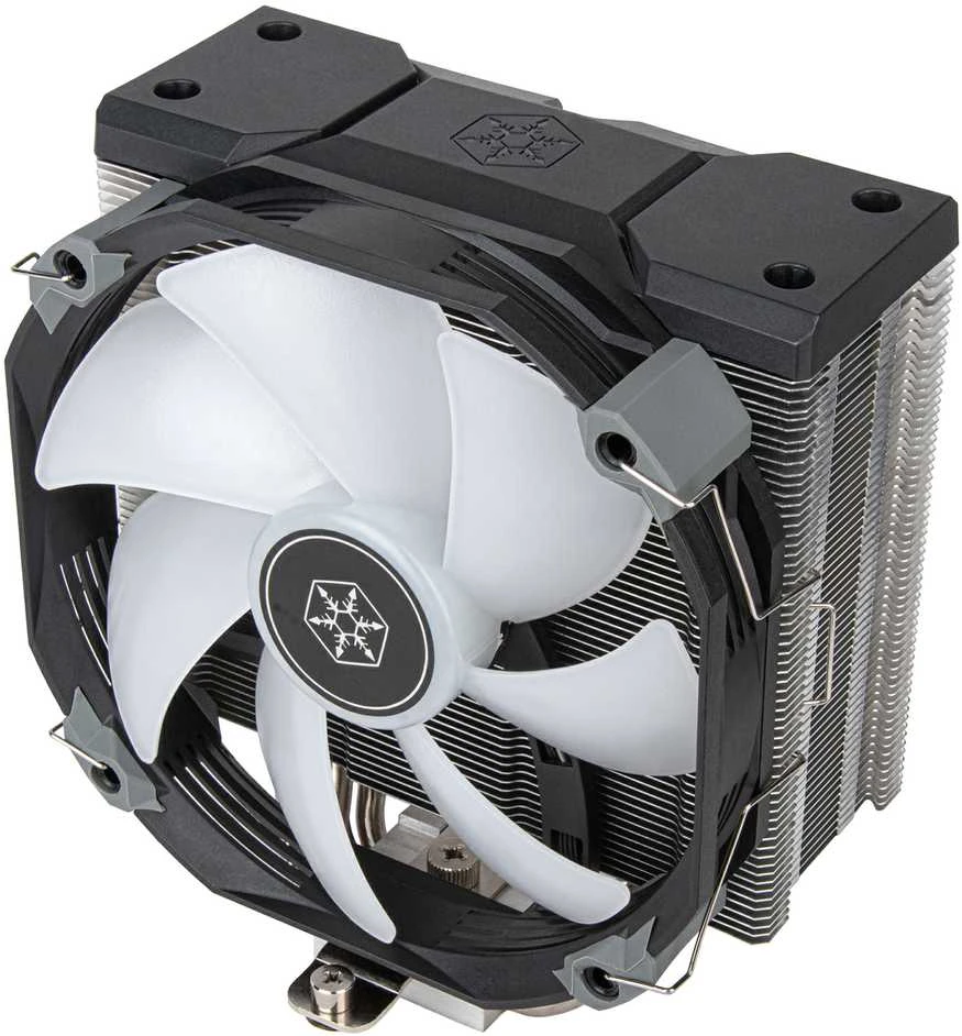 Silverstone SST-ARV140-ARGB su baltu ventiliatoriumi