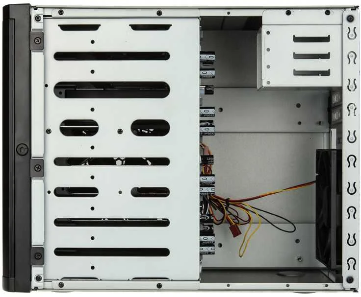 Silverstone SST-DS380B juoda