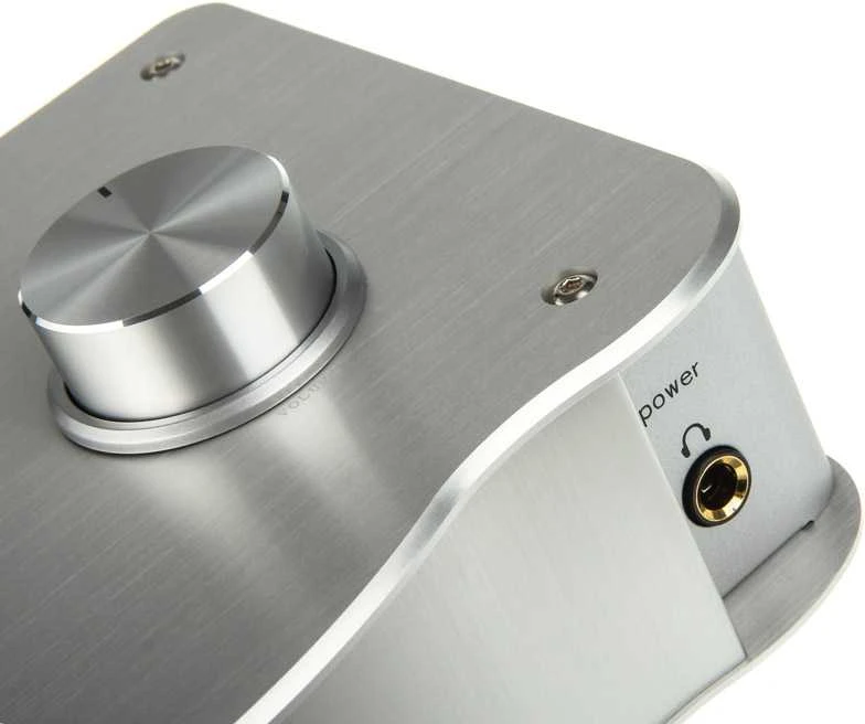 SilverStone SST-EB03S ausinių stiprintuvas – sidabro spalvos