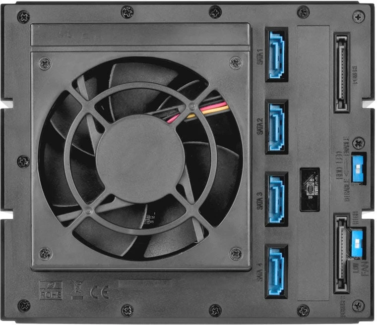 SilverStone SilverStone SST-FS304-12G Externes 3,5-col.-Gehäuse, 4-Bay - juodas