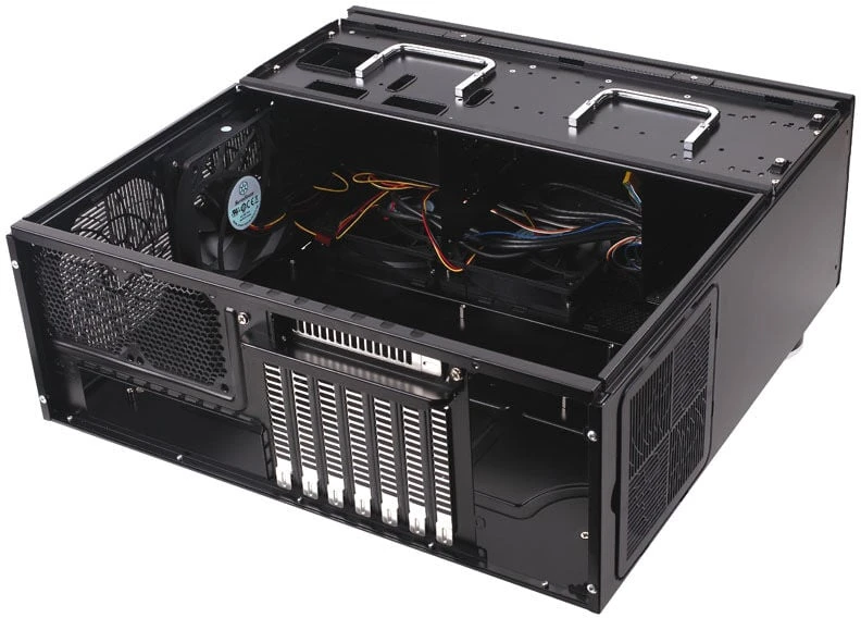 „SilverStone SST–GD07B–C“ – „Grandia Airflow“ stacionarus kompiuteris, USB–C – juodas