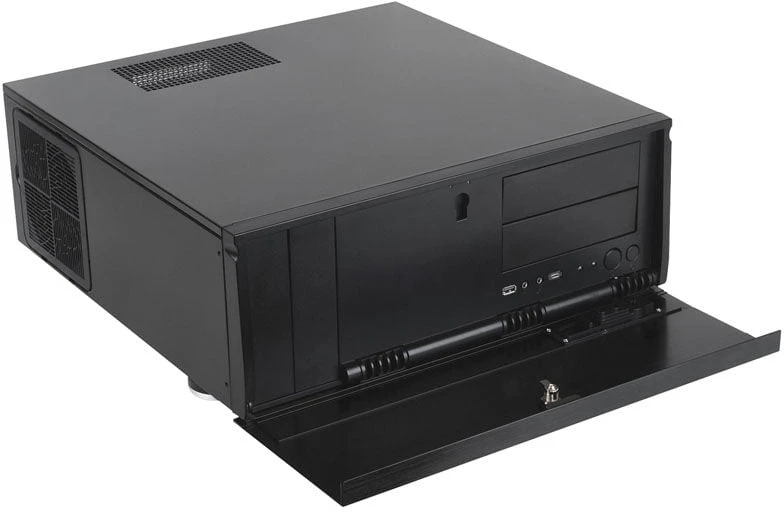 „SilverStone SST–GD07B–C“ – „Grandia Airflow“ stacionarus kompiuteris, USB–C – juodas
