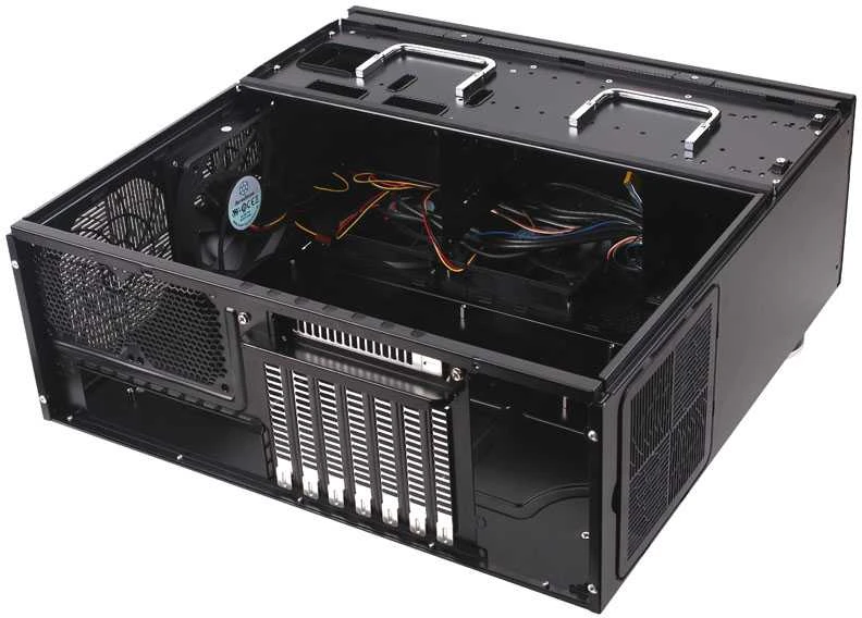 „SilverStone SST–GD07B–C“ – „Grandia Airflow“ stacionarus kompiuteris, USB–C – juodas