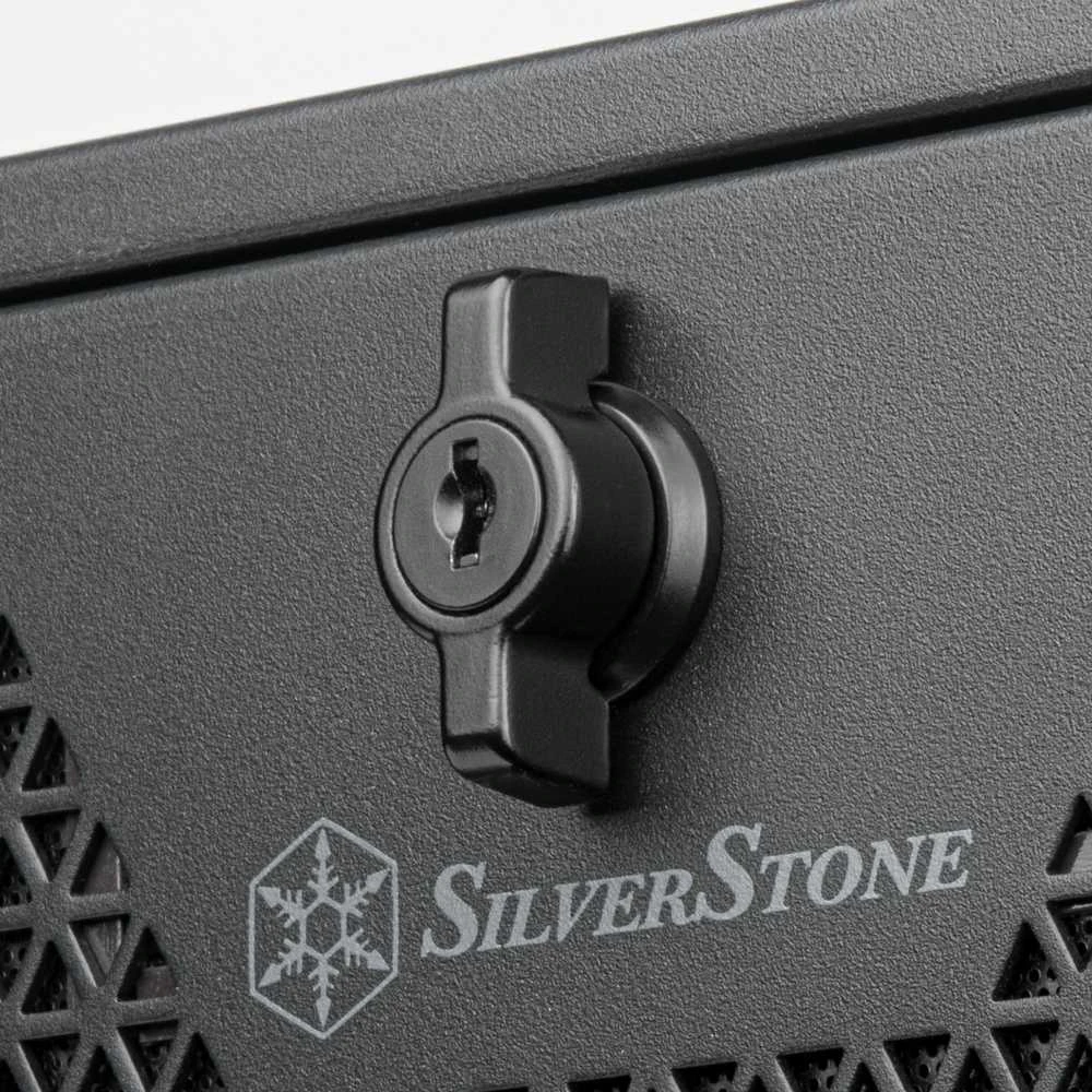 „SilverStone SST-RM44 Rackmount“ serveris – 4U