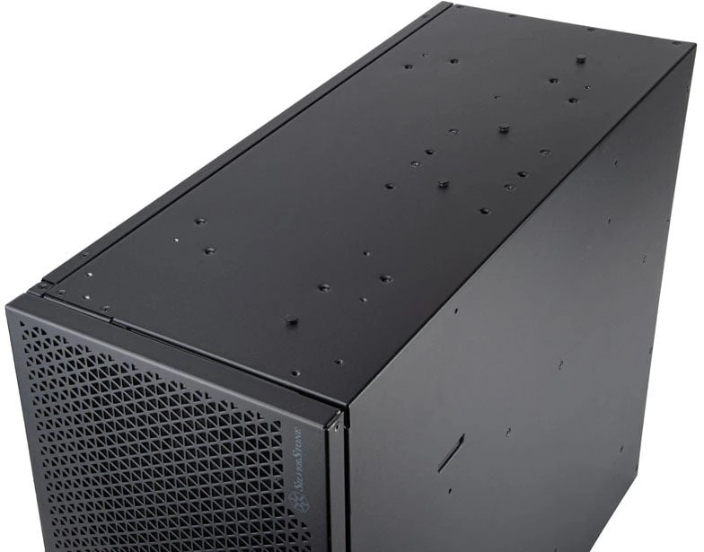 Silverstone SST–RM52 Server