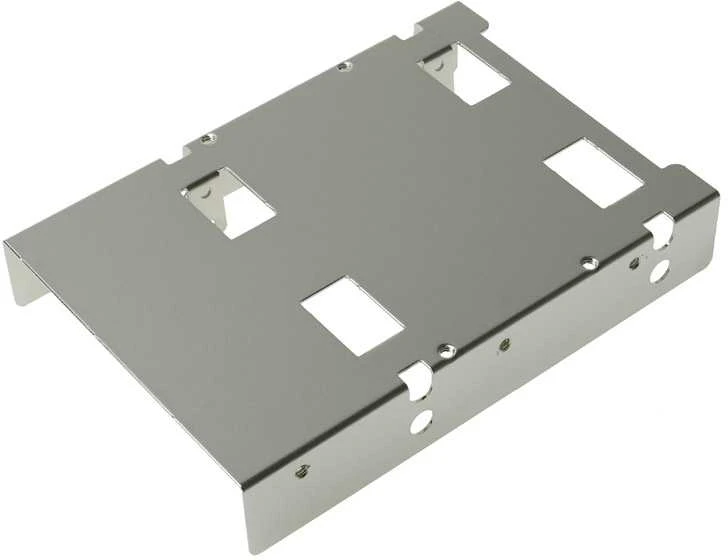 „SilverStone SST-SDP08“ lizdo keitiklis iš 3,5 į 2 x 2,5 colio