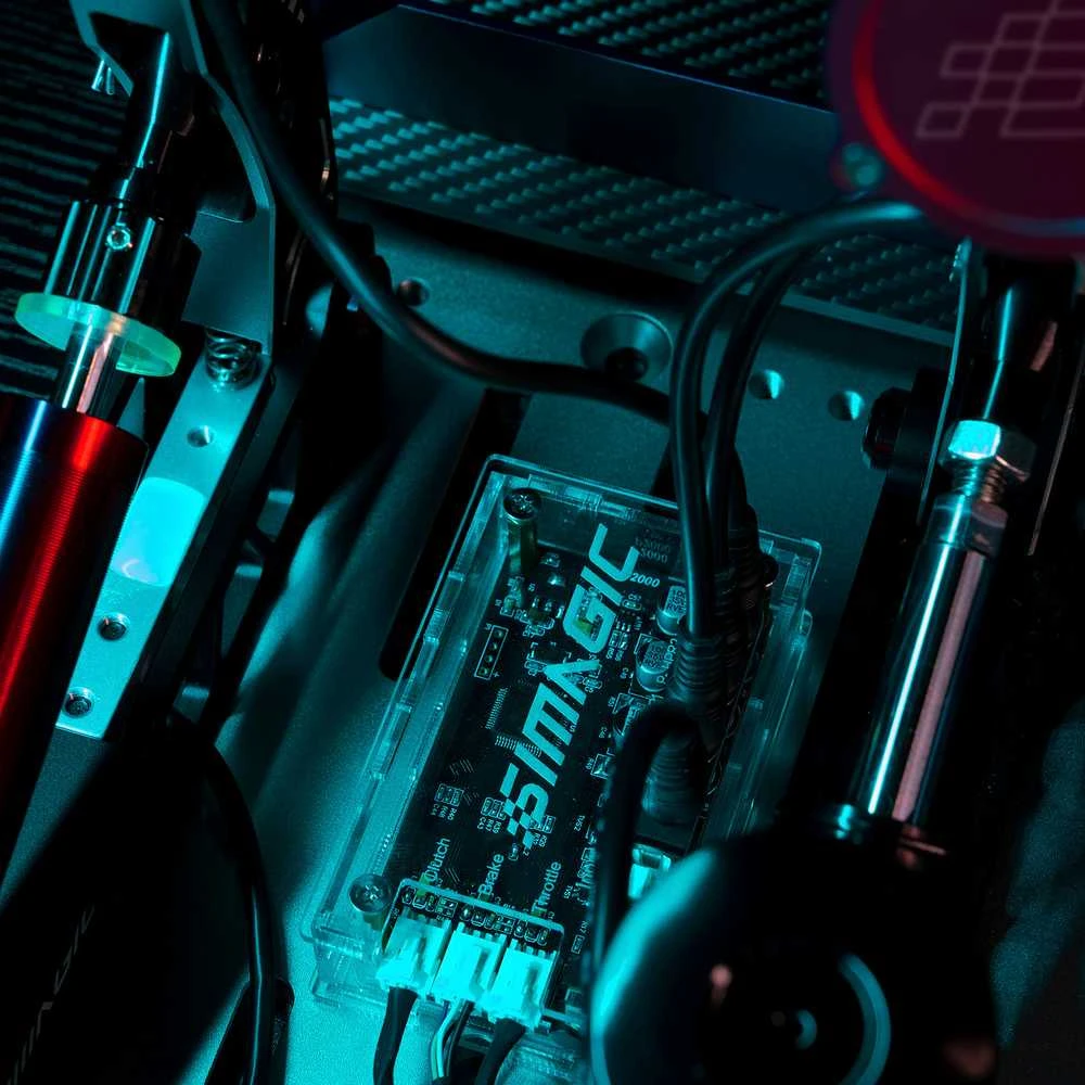 „Simagic Haptic“ valdymo dėžutė