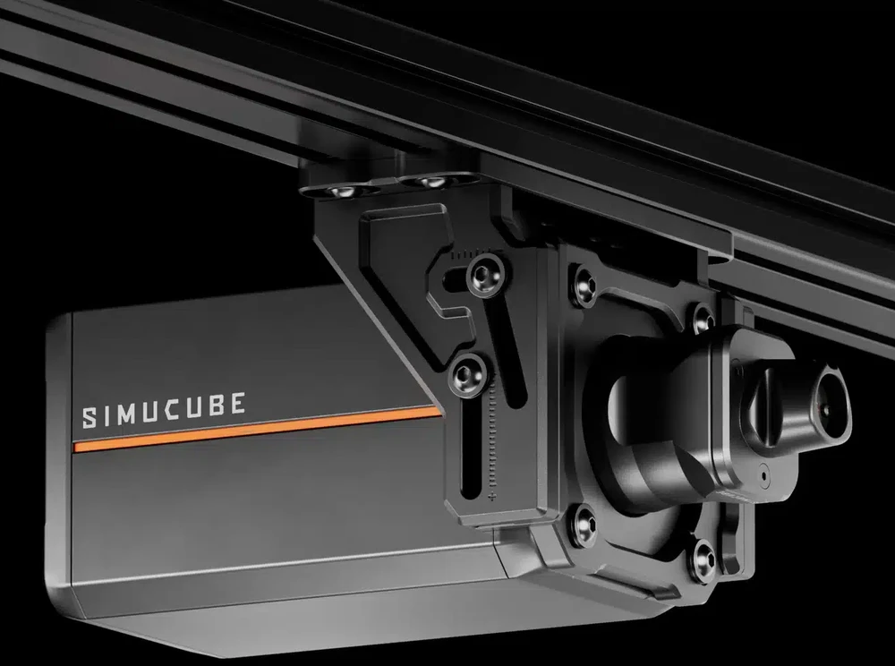 Simucube Wheelbase Mount v2 Bracket, -24 to +20 degrees tilt, Aliuminio - Juodas (SCWBM2A)