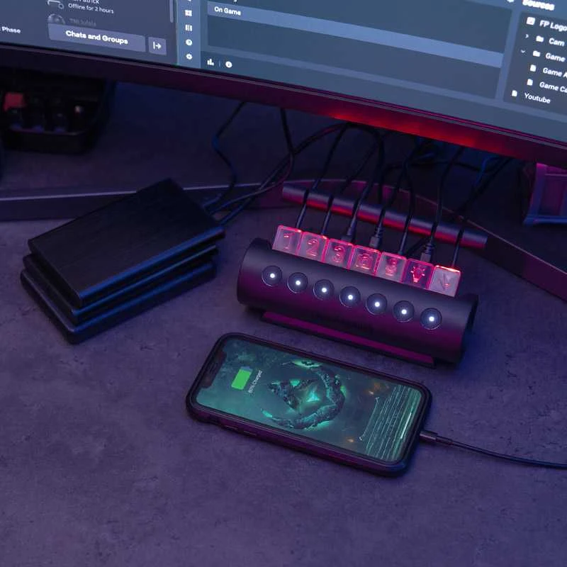 „Streamplify“ šakotuvas „Control 7“, 7x USB 3.0 A tipo, RGB, 12V, ES maitinimo kabelis – juodos spalvos