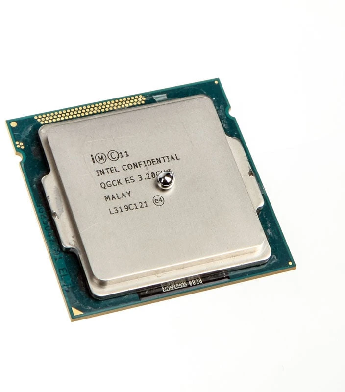 Thermal Grizzly | Terminis tepalas "Conductonaut" 1g | universalus | Šilumos laidumas: 73 W/mk; Klampumas: 0,0021 Pas; Tankis: 6,24g/cm3; Temperatūra: 10 °C / +140 °C; Sudėtis: 1 g