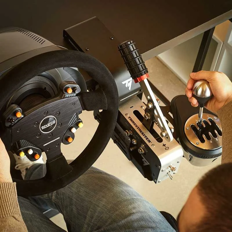 „Thrustmaster“ | Lenktynių spaustukas
