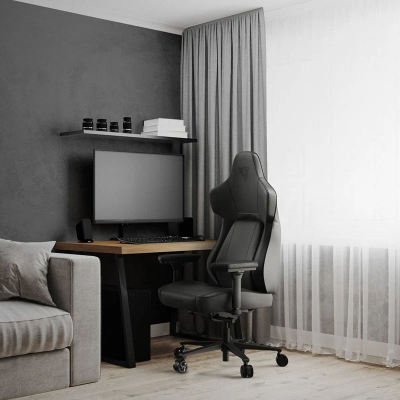 „ThunderX3 CORE“ modernus ergonomiškas žaidimų krėslas – Juodas