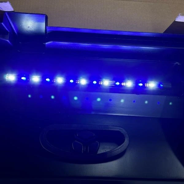 Wiwal akvariumo dangtis 50×30 LED D&N