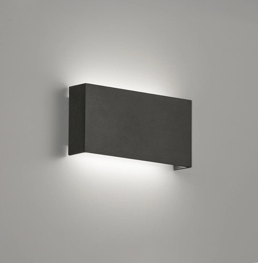 10W LED sieninis šviestuvas QUADRO, juodas, 3100K, šviečia į viršų ir į apačią, 4226200