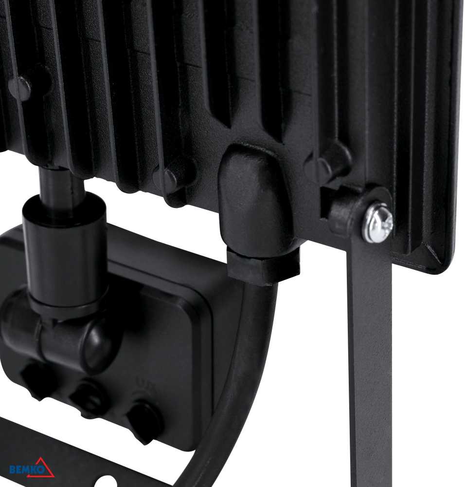Kafler 50W LED prožektorius su judesio davikliu KASTEL, juodas, 6500K, IP65