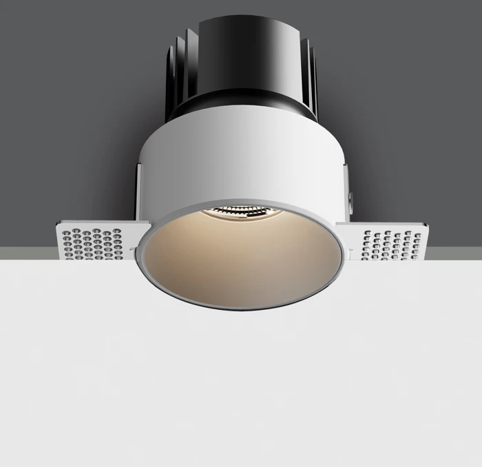 6,5W LED užglaistomas šviestuvas, baltas, 3000/3500/4000K, 10107BT/W/V