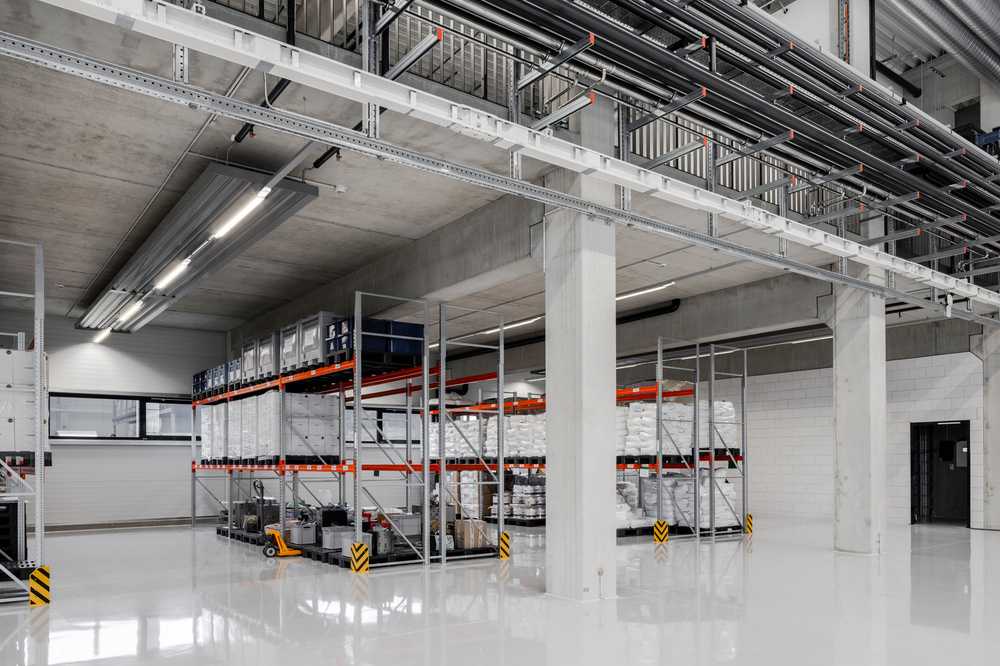 Pakabinamas šviestuvas Ledvance 73W linijinis šviestuvas LOW BAY FLEX, baltas, 4000K, 1236mm, 120°