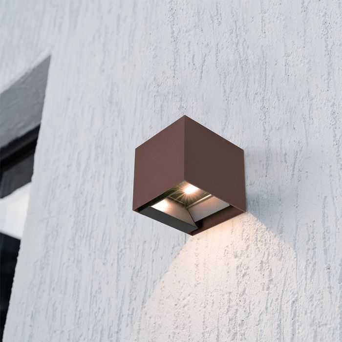 Sieninis šviestuvas 9W LED sieninis įkraunamas šviestuvas su saulės baterija ir judesio davikliu, rudas, 3000/4000/5000K, IP65