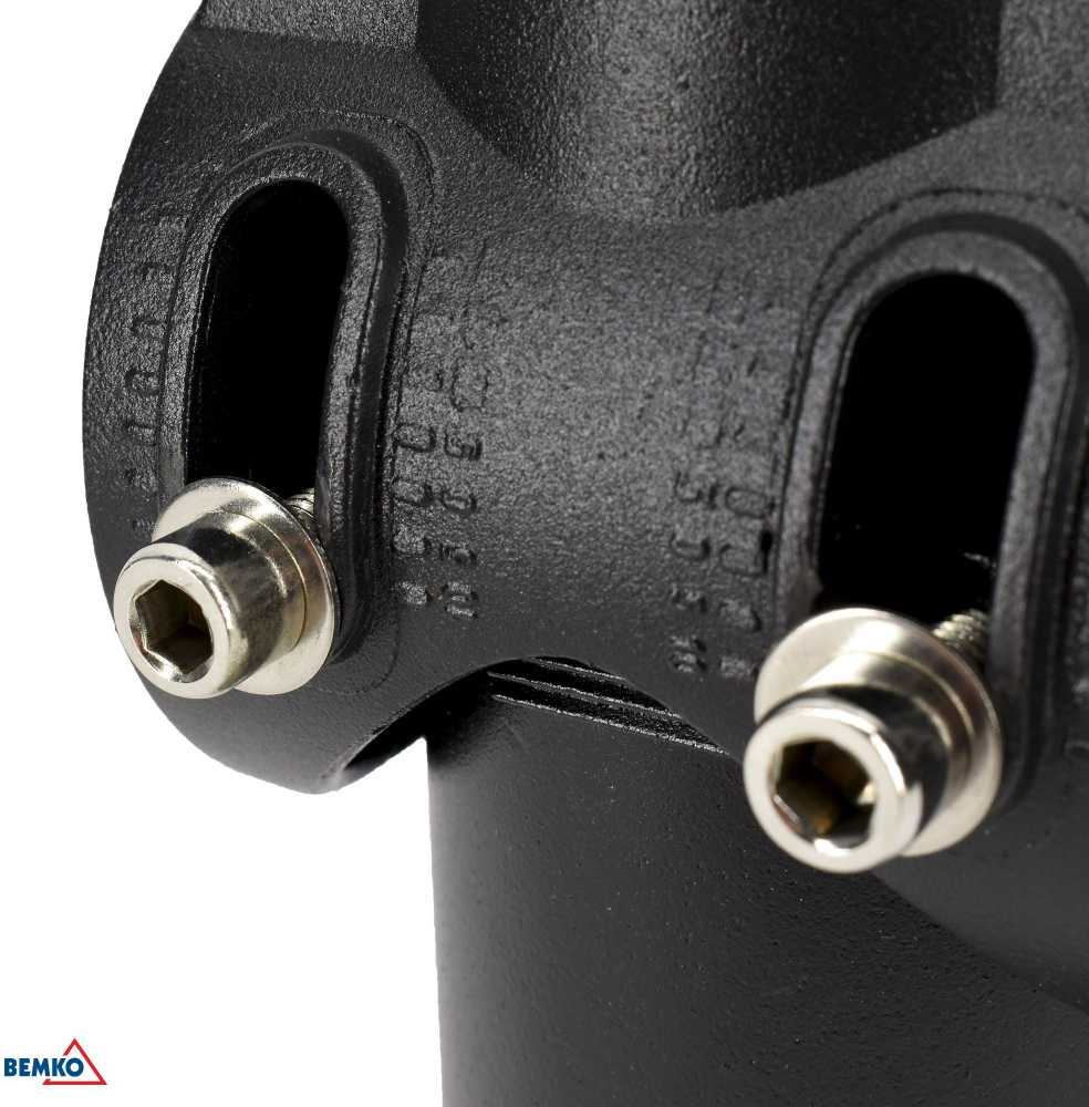 Bemko Gatvės šviestuvo (50W) montavimo adapteris, juodas