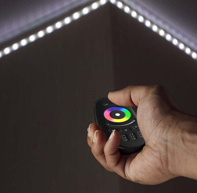 V-tac LED juostos nuotolinio valdymo pultas, skirtas RGB+W juostai, juodas
