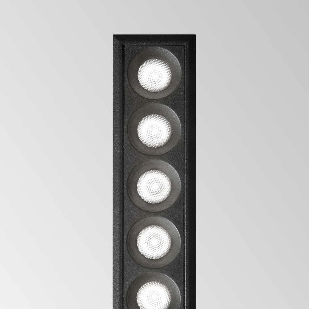 Ideal Lux 10W LED įleidžiamas linijinis šviestuvas LIKA, juodas, 3000K, 305813