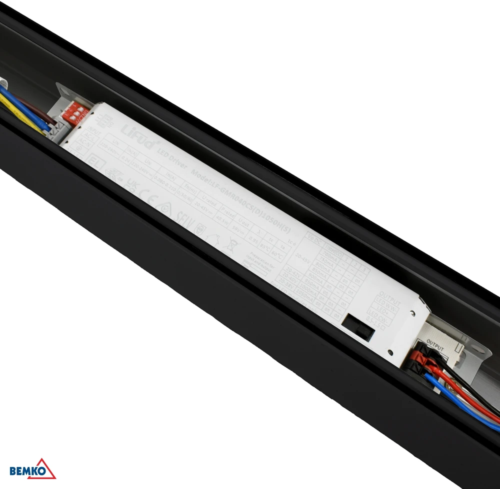 Pakabinamas šviestuvas 25-40W LED linijinis šviestuvas LARQUES, 120cm, juodas, 3000/3500/4000K